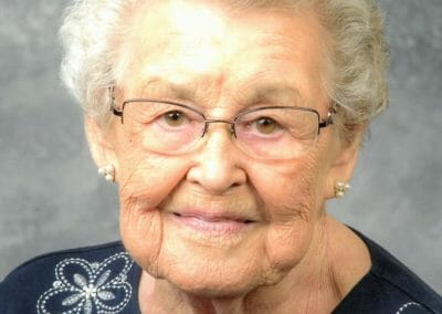 Wescom, Lois