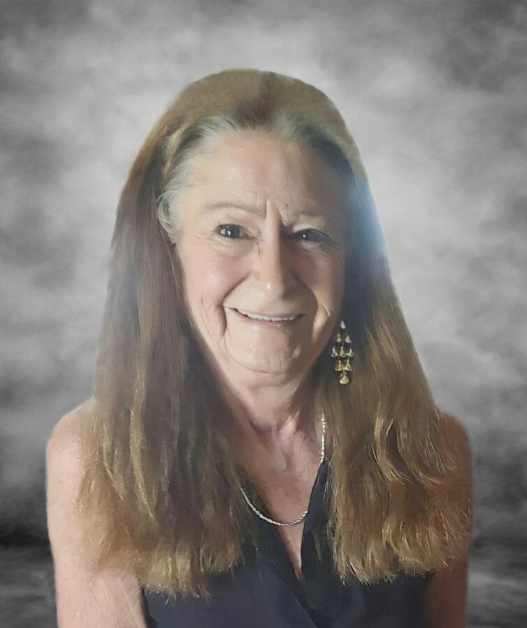 Coenen Tami edit gray