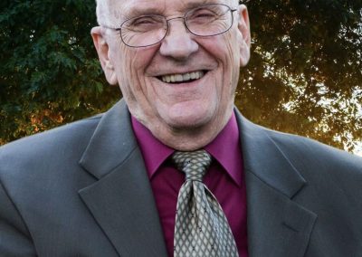Kahl, Wesley