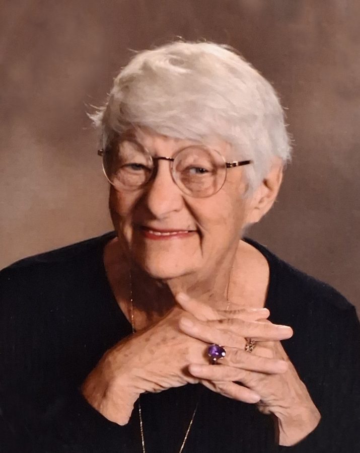 Puffe, Mary Photo Edited